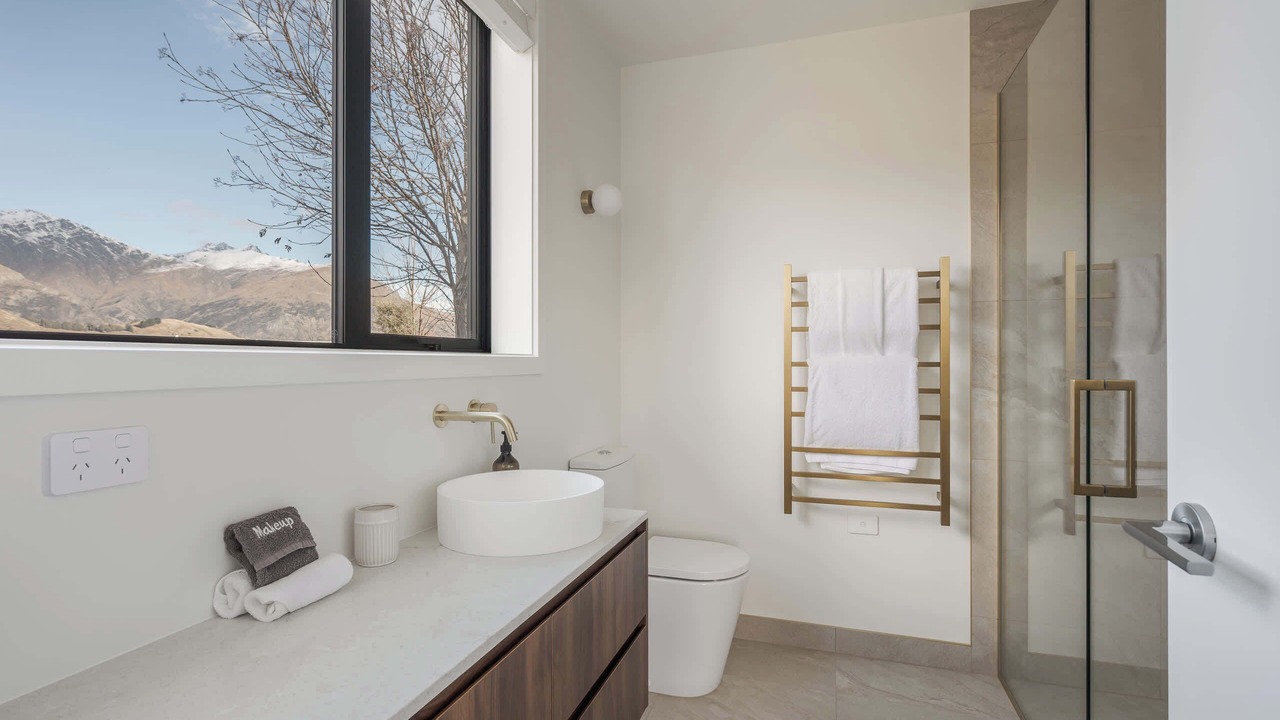 Photo of Bathroom in Lake Hayes
