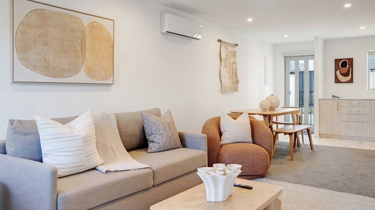 Photo of Livingroom in Te Atatu Peninsula