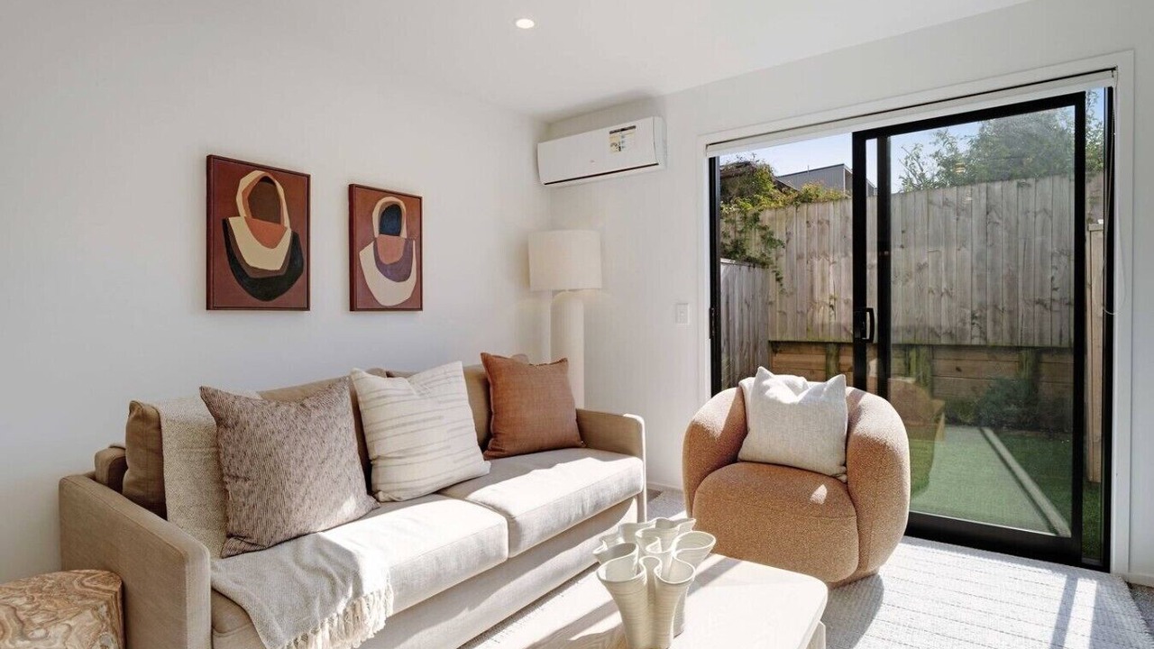 Photo of Livingroom in Te Atatu Peninsula