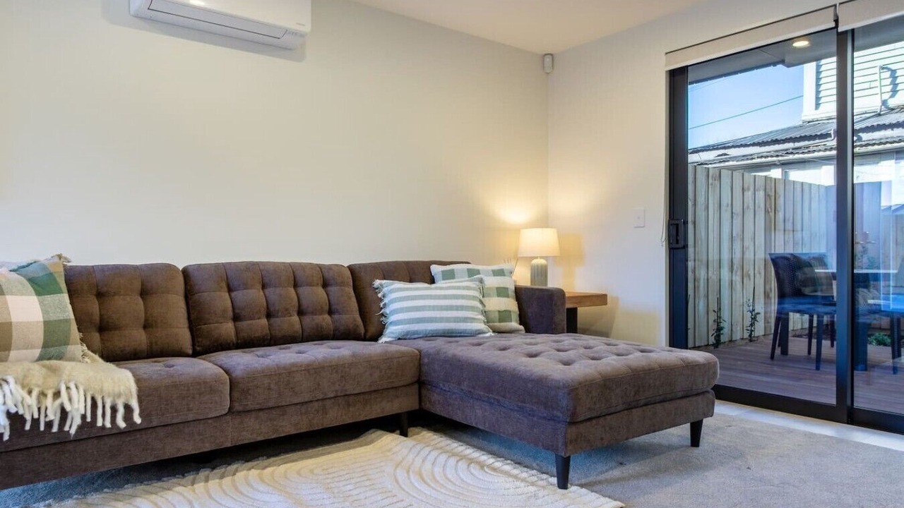 Photo of Livingroom in Linwood