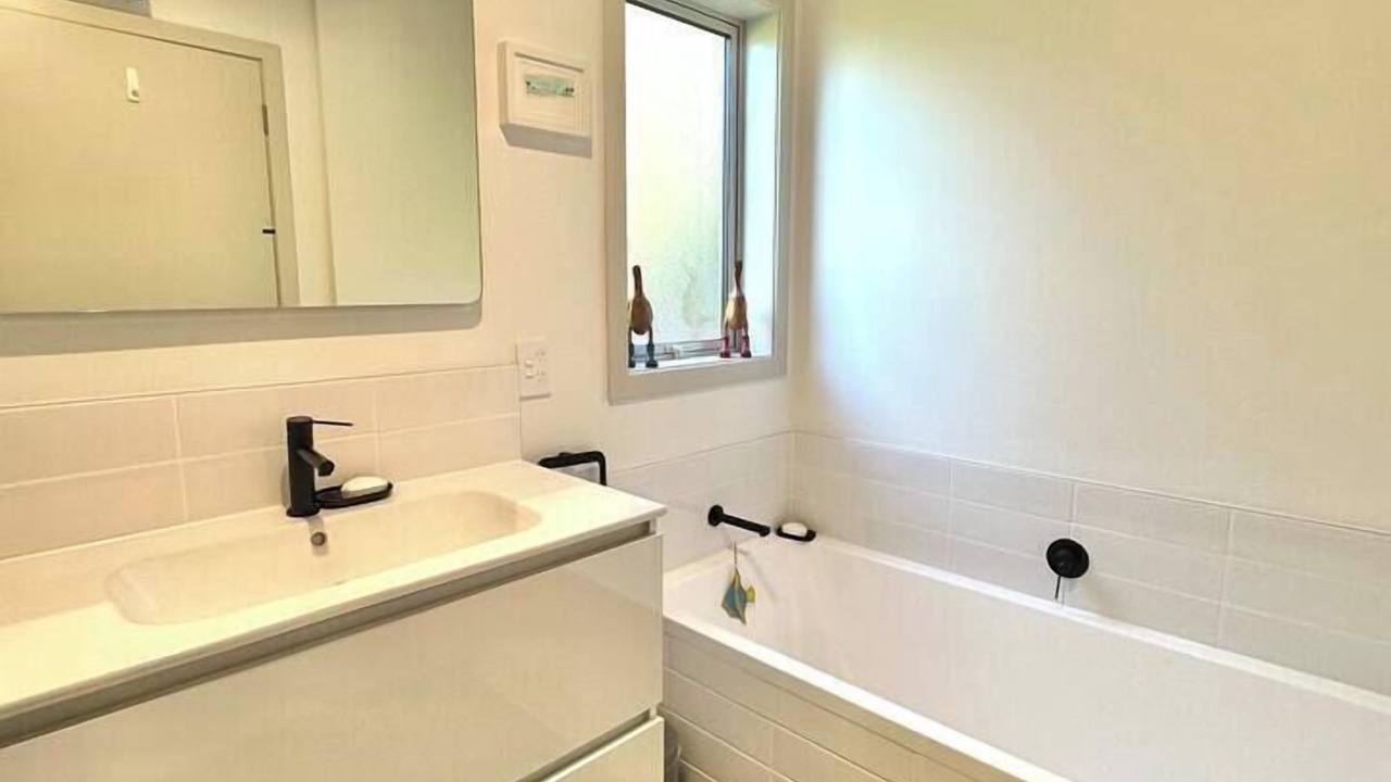 Photo of Bathroom in Kakanui