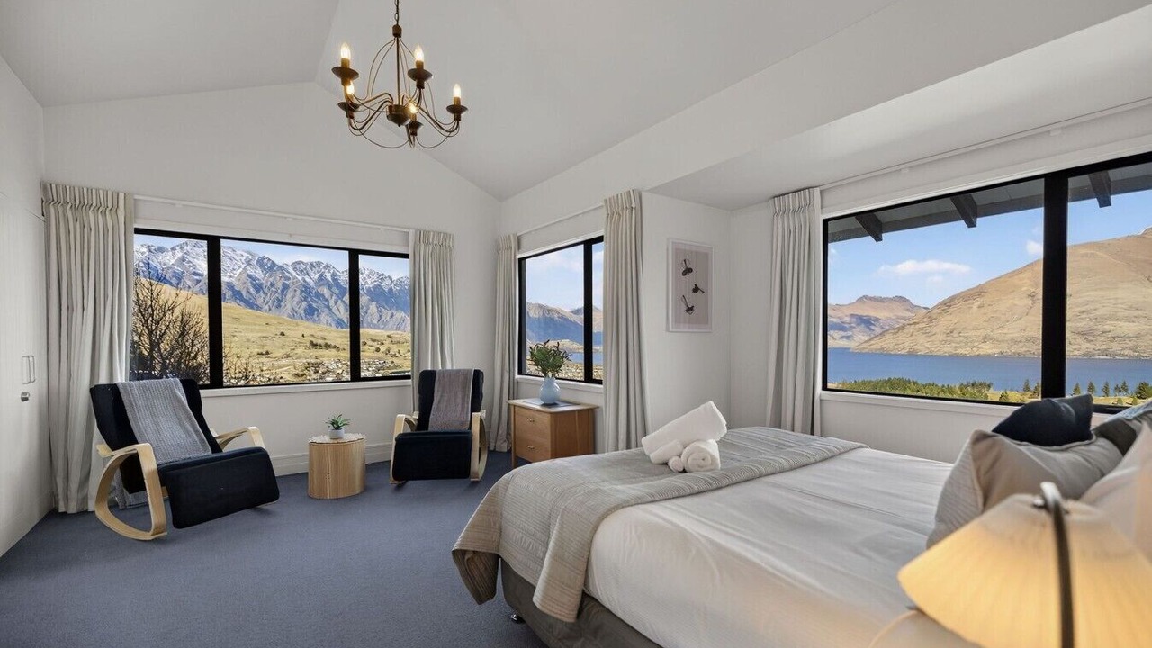 Photo of Others in Queenstown