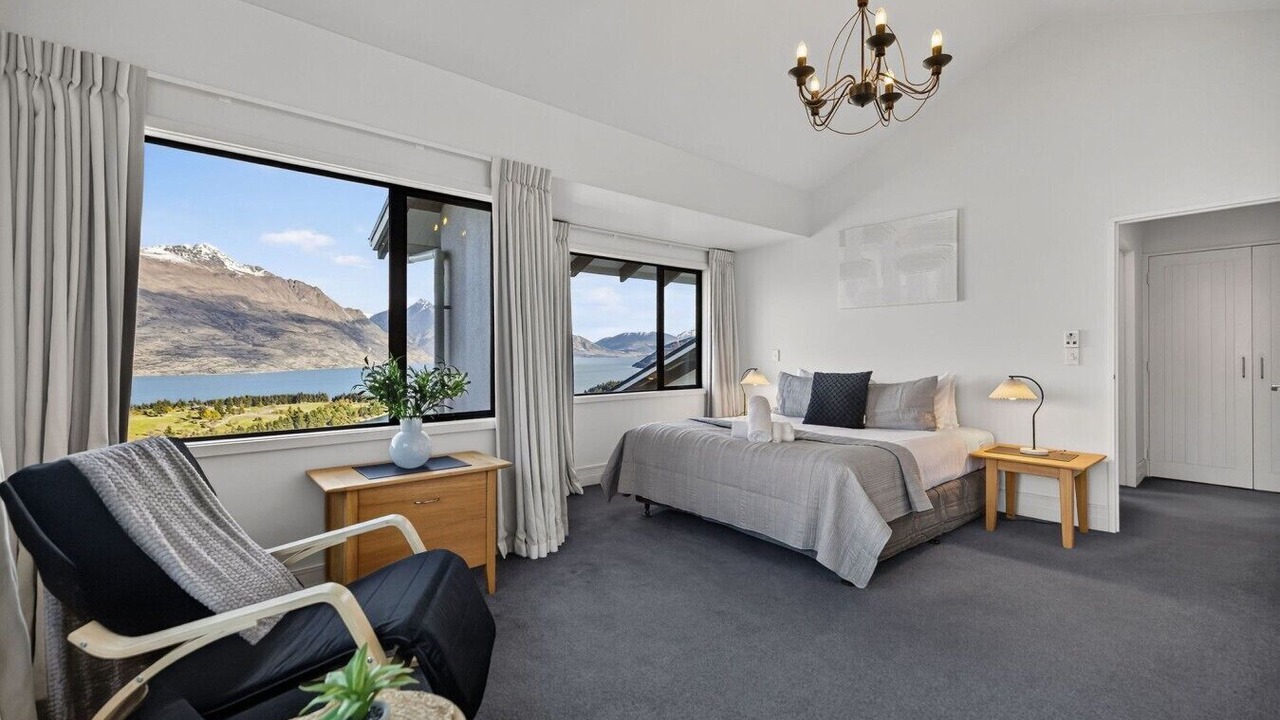 Photo of Others in Queenstown