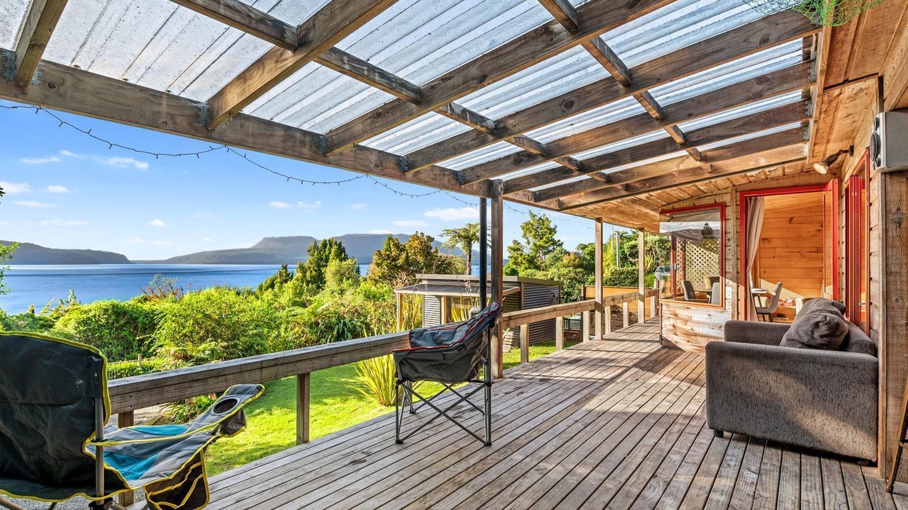 Photo of Patio Balcony in Lake Tarawera