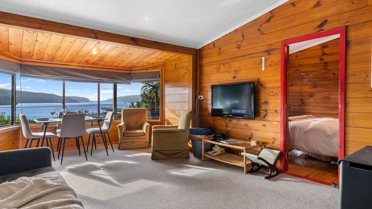 Photo of Livingroom in Lake Tarawera