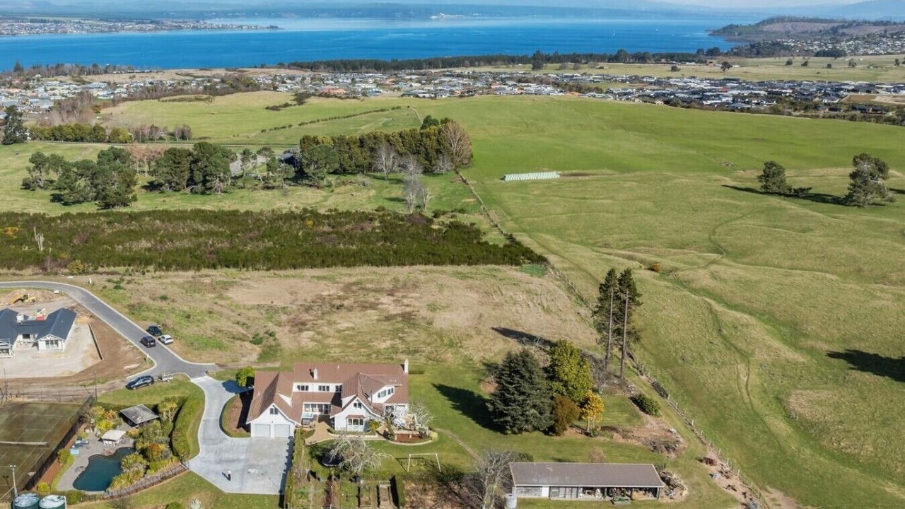 Photo of Outdoor in Nukuhau