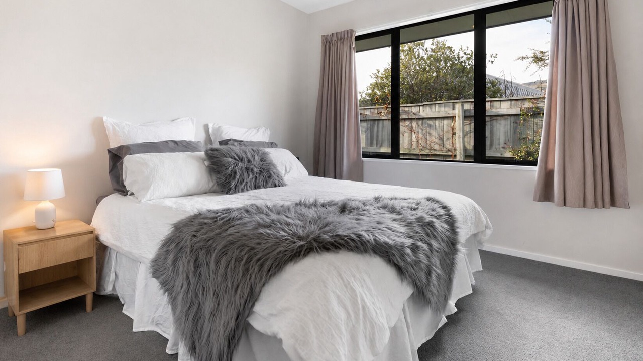 Photo of Bedroom in Lake Hayes