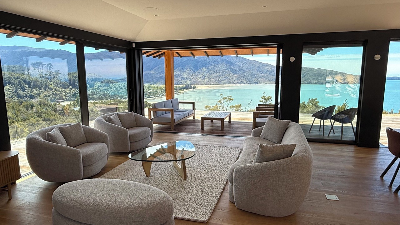 Photo of Livingroom in Ngaio Bay