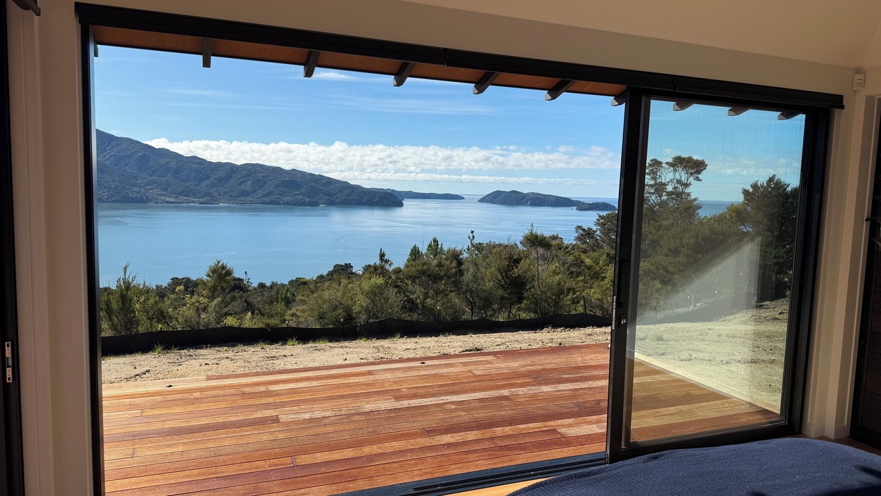 Photo of Bedroom in Ngaio Bay
