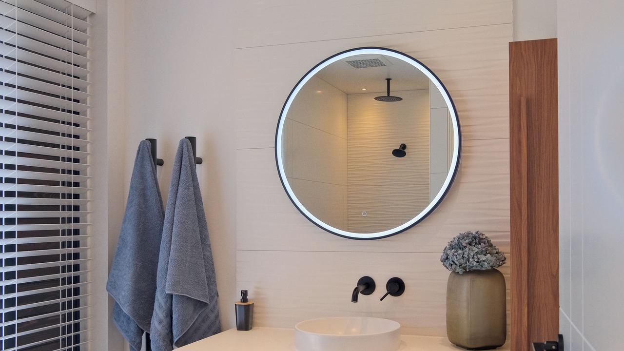 Photo of Bathroom in Ngaio Bay