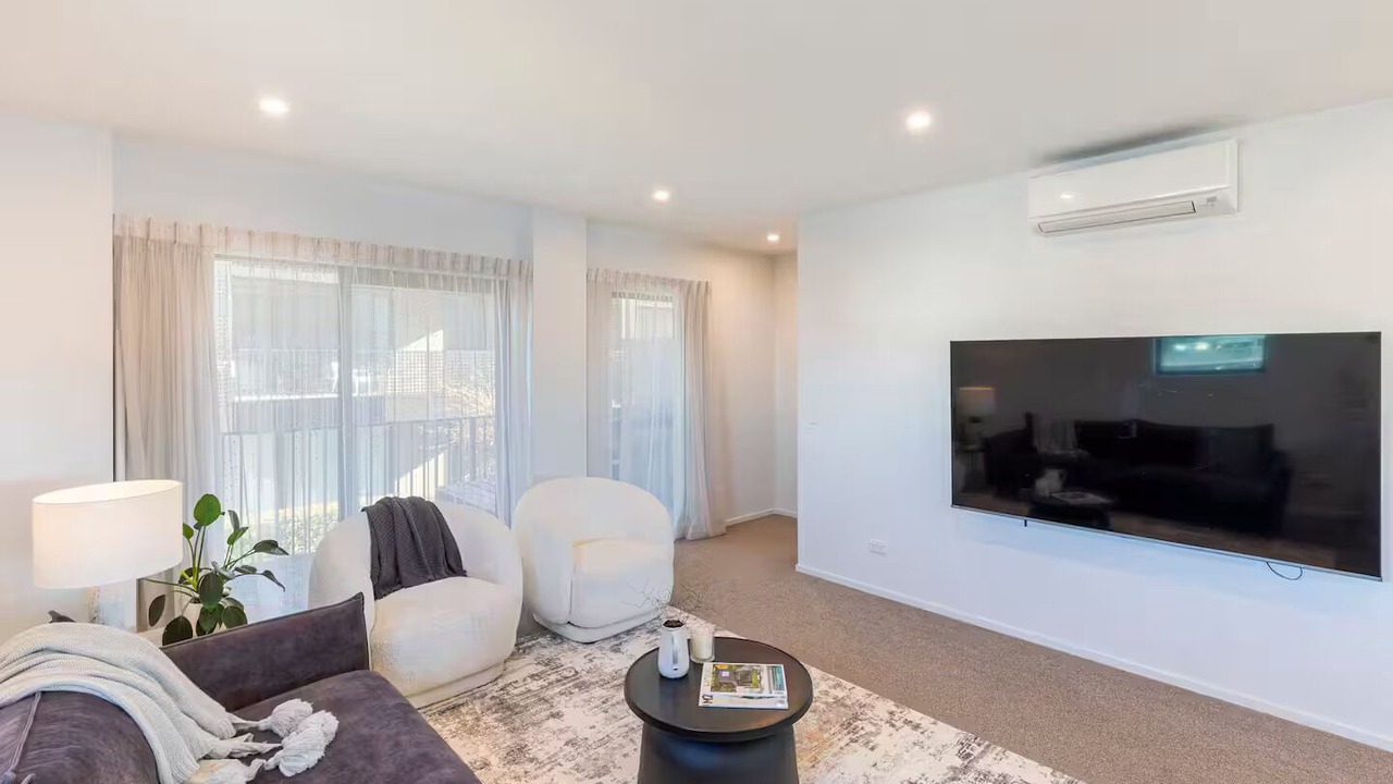 Photo of Livingroom in Christchurch City Centre