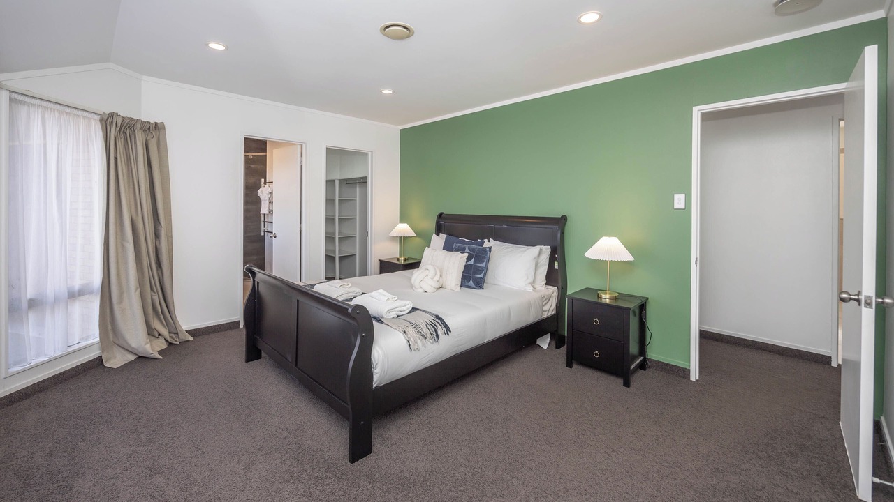 Photo of Bedroom in Hamilton