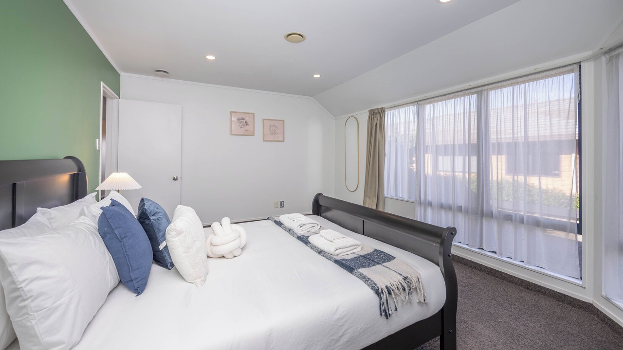 Photo of Bedroom in Hamilton