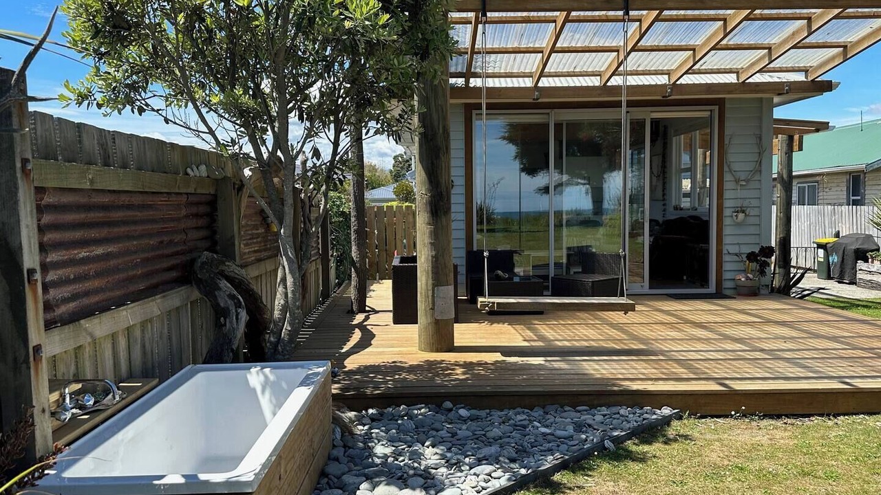 Photo of Patio Balcony in Hokitika