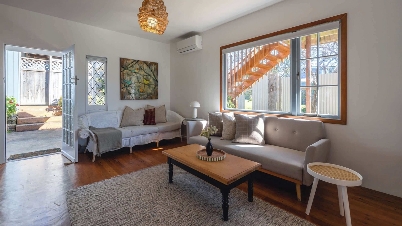 Photo of Livingroom in Surfdale