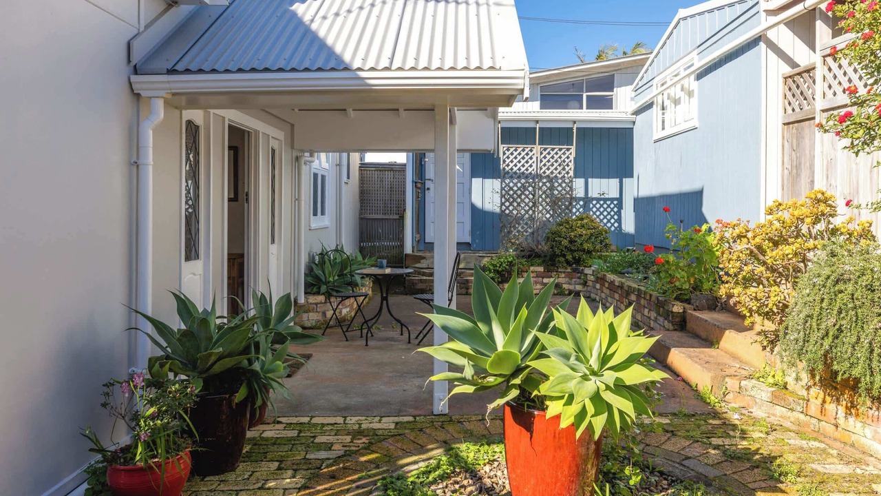 Photo of Patio Balcony in Surfdale