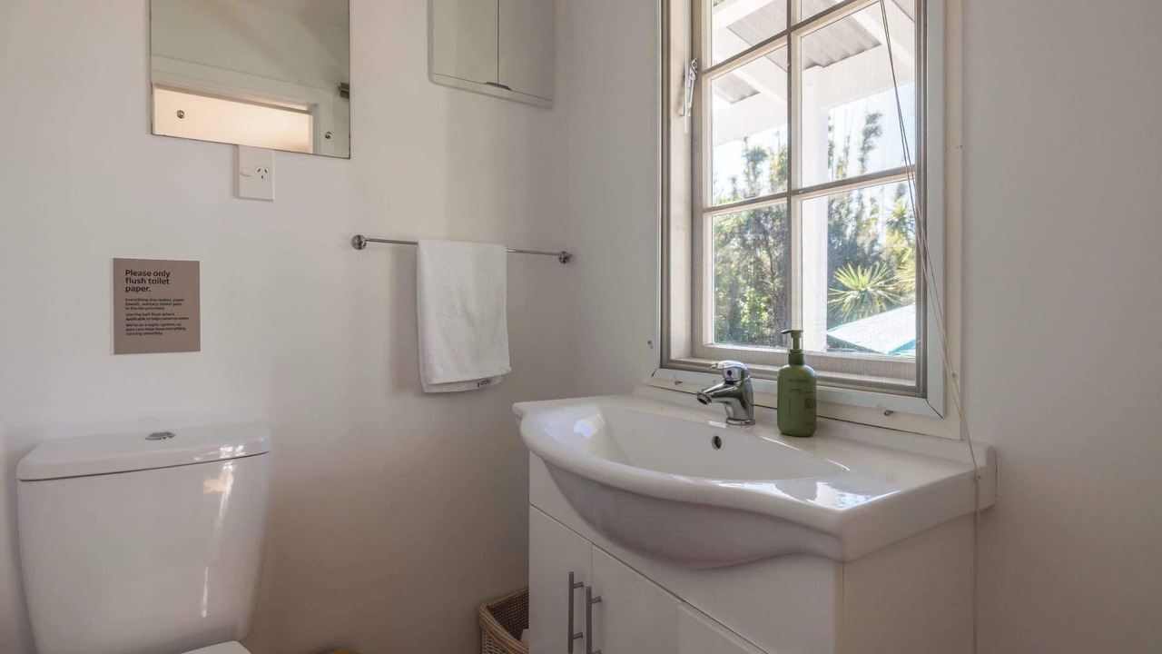 Photo of Bathroom in Surfdale