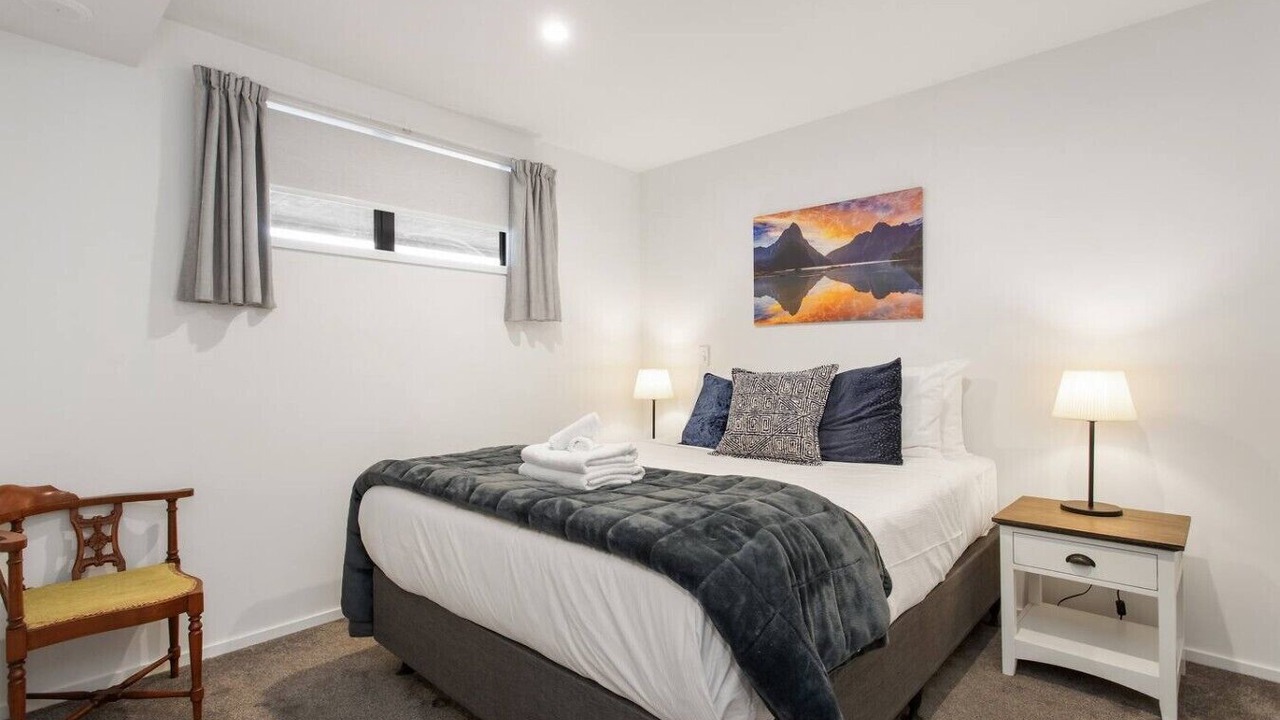 Photo of Bedroom in Addington