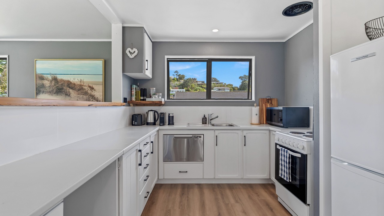 Photo of Kitchen in Ngunguru