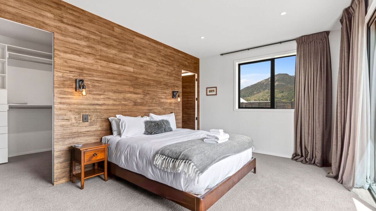 Photo of Others in Lake Hawea