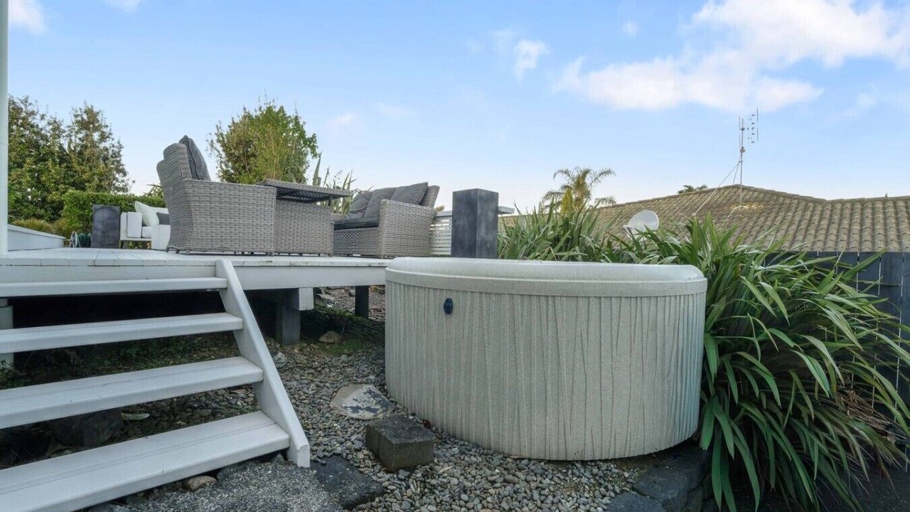 Photo of Patio Balcony in Orewa