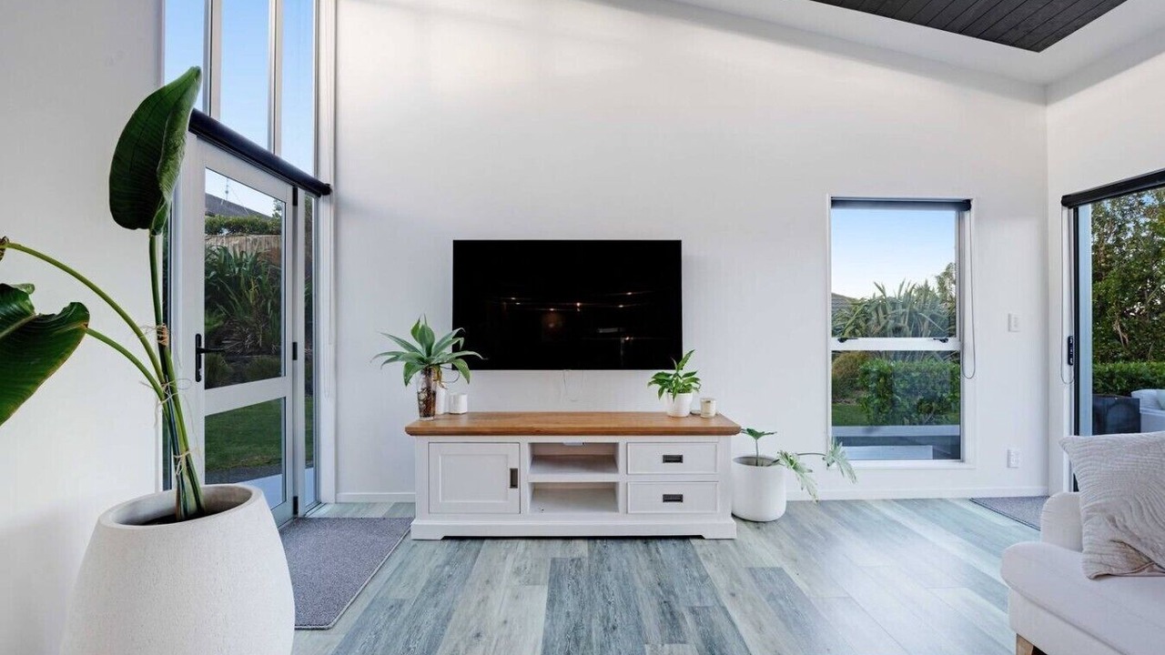 Photo of Livingroom in Orewa