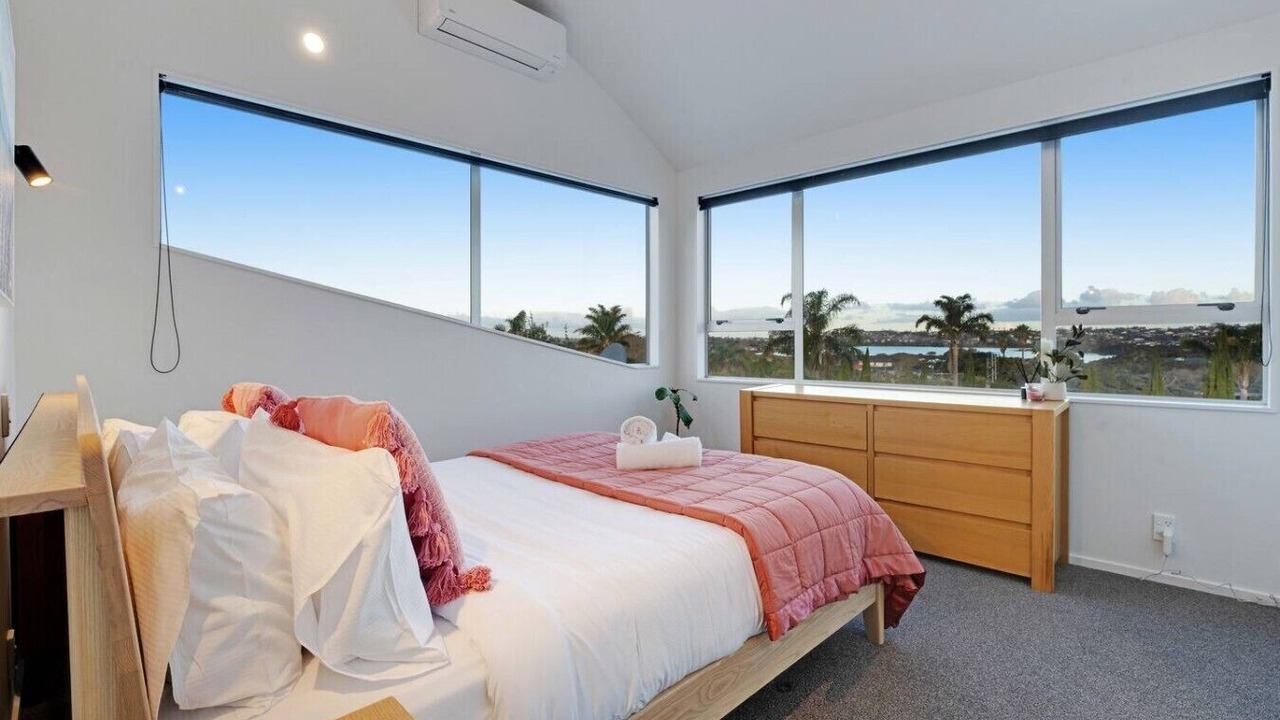 Photo of Bedroom in Orewa