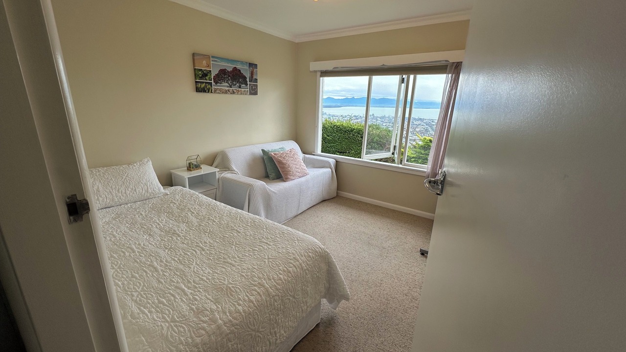 Photo of Bedroom in Tahunanui