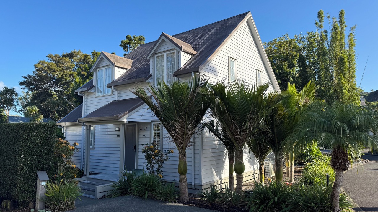 Photo of Outdoor in Russell