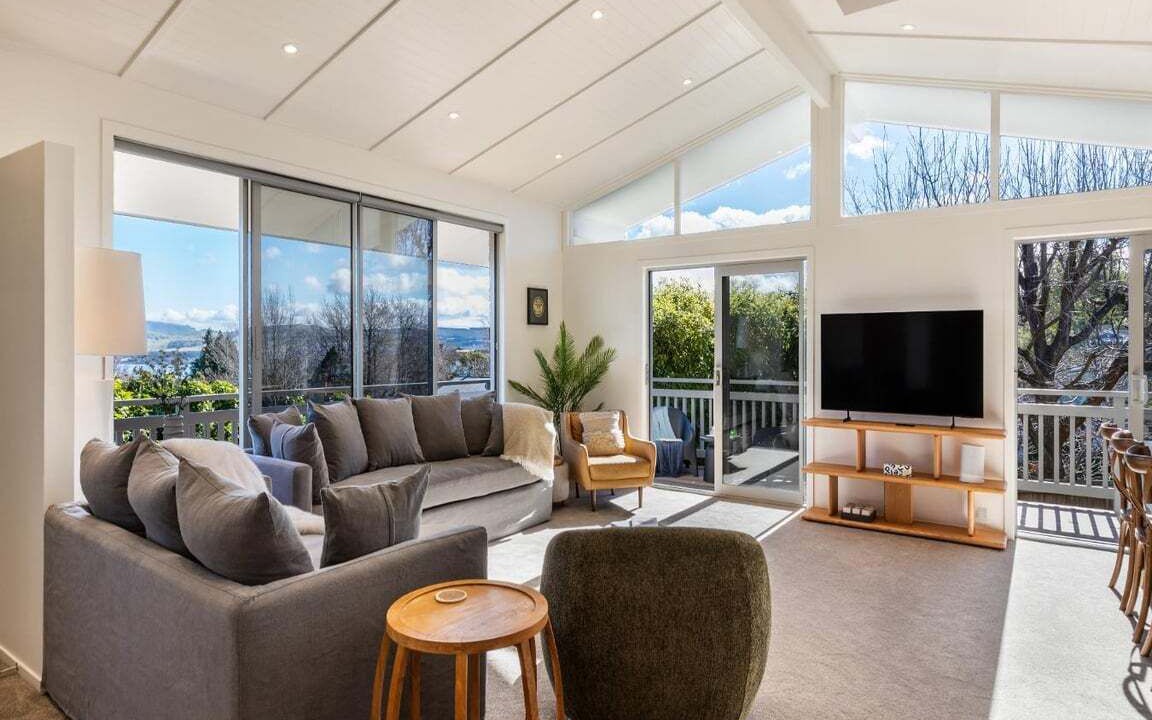 Photo of Livingroom in Hilltop
