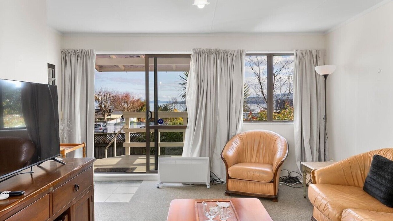 Photo of Livingroom in Hilltop