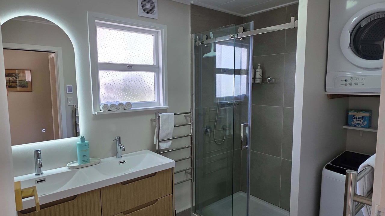 Photo of Bathroom in Picton