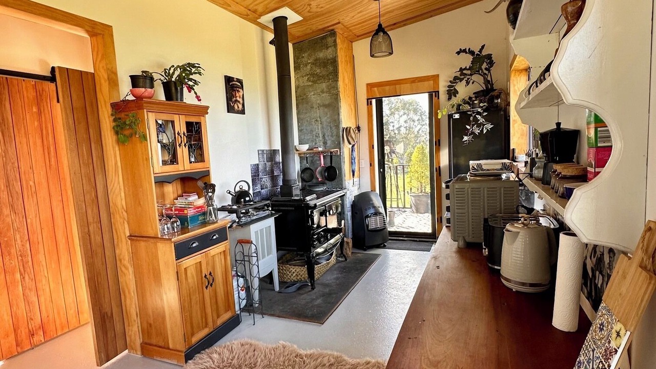 Photo of Kitchen in Gore Bay