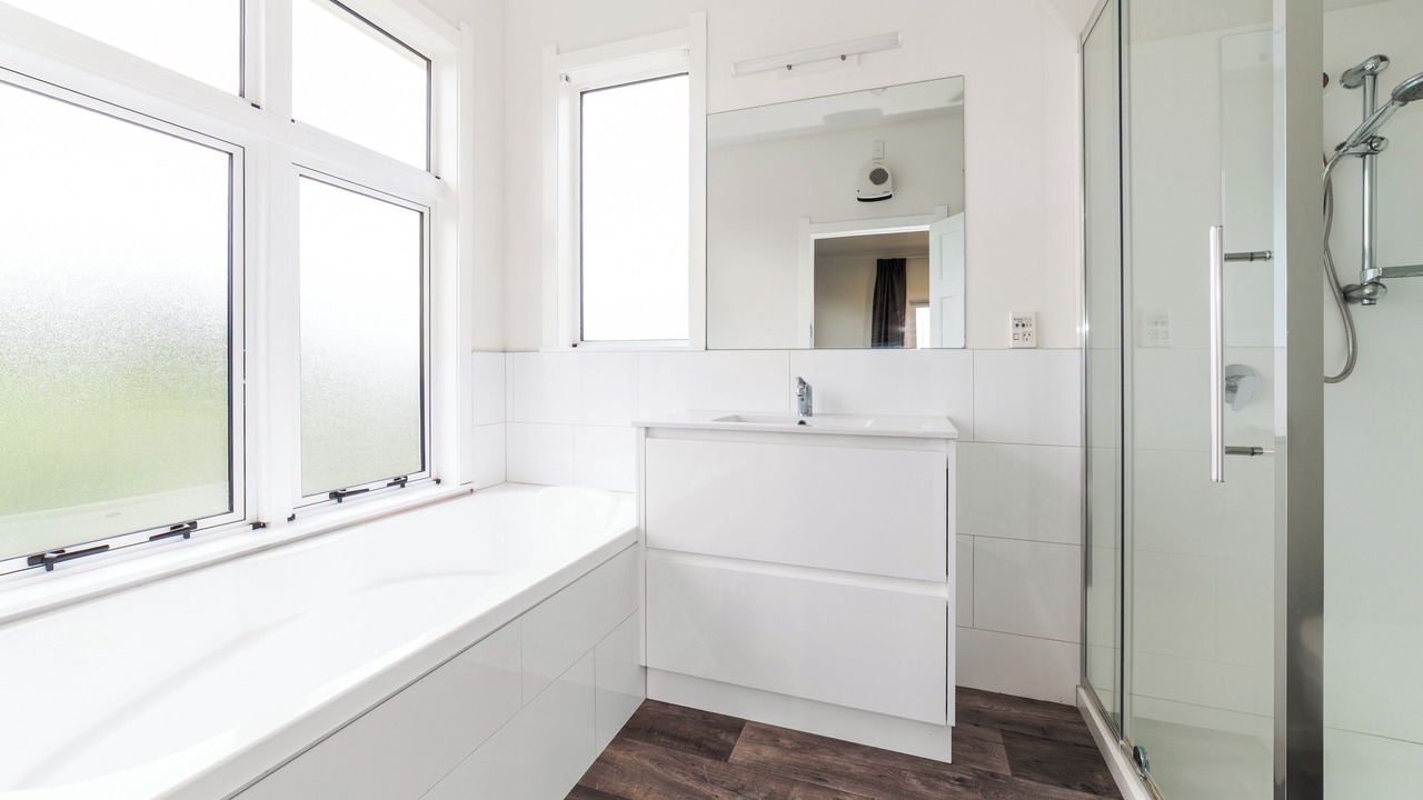 Photo of Bathroom in Karapiro