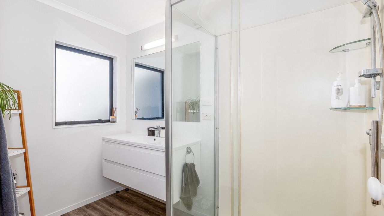Photo of Bathroom in Porirua