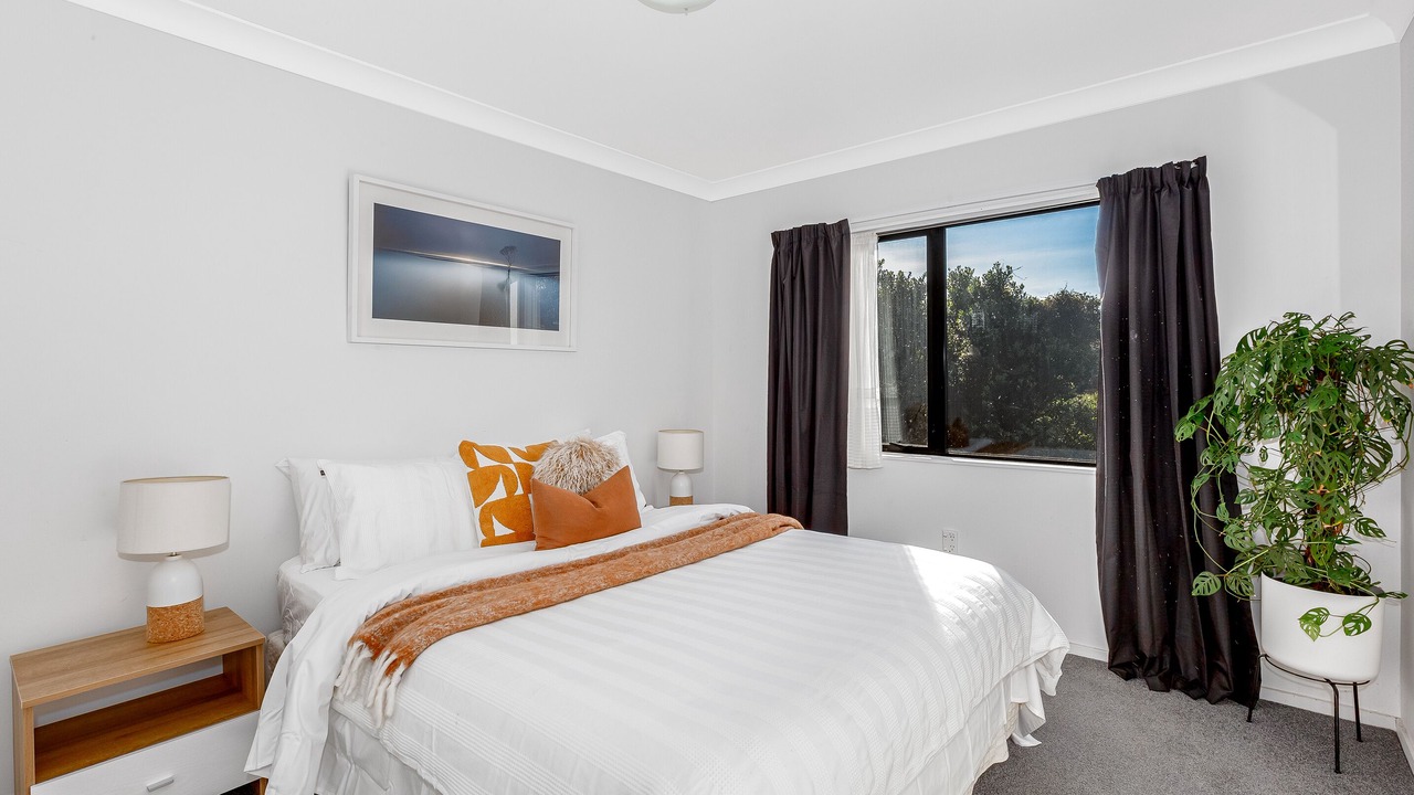 Photo of Bedroom in Porirua