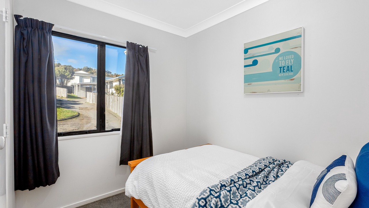 Photo of Bedroom in Porirua