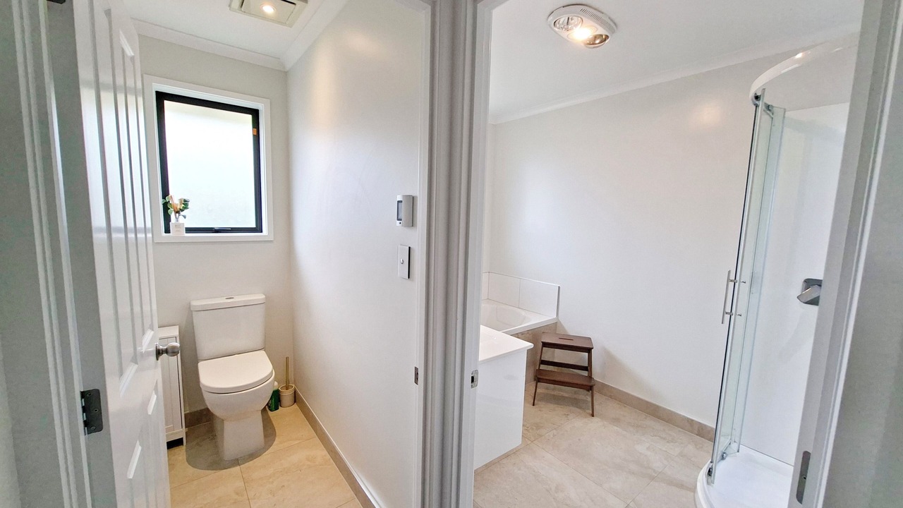 Photo of Bathroom in Kawaha Point