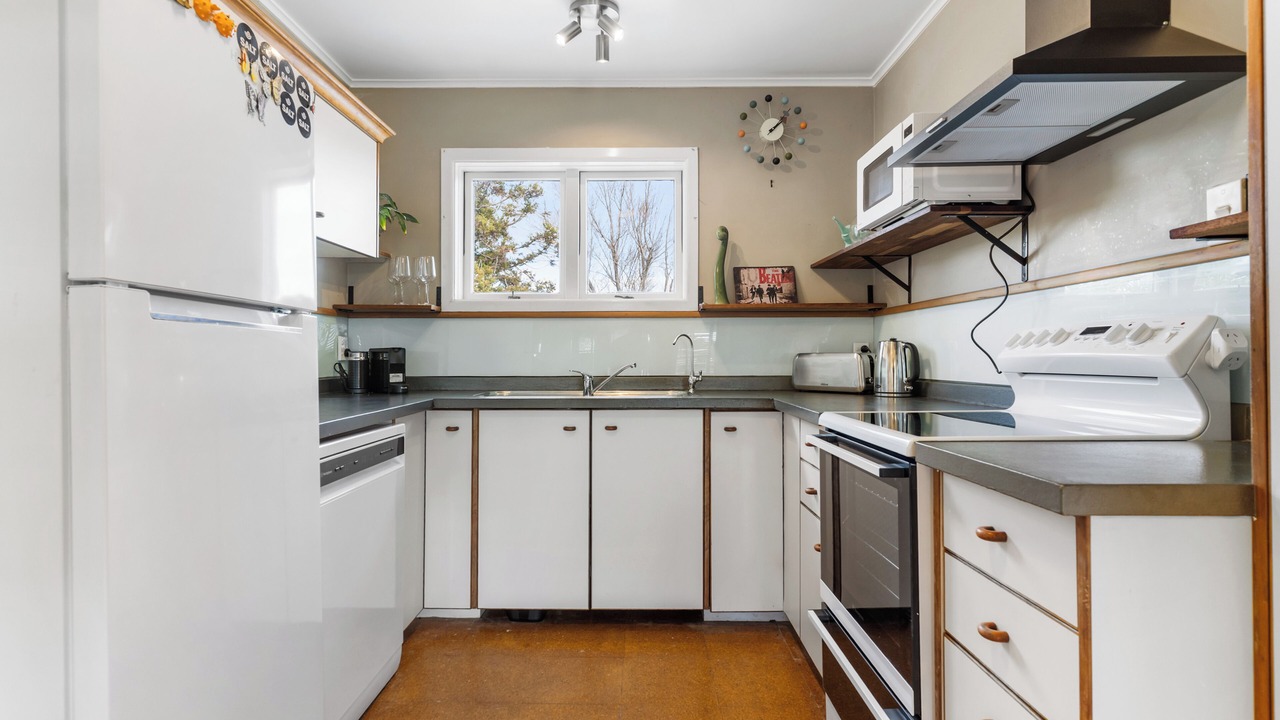 Photo of Kitchen in Red Beach