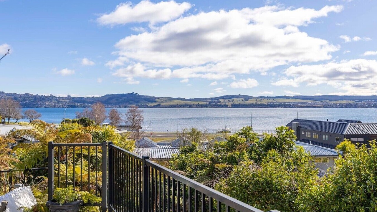 Photo of Outdoor in Two Mile Bay