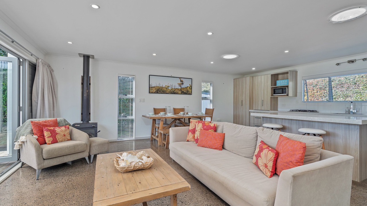Photo of Livingroom in Hahei