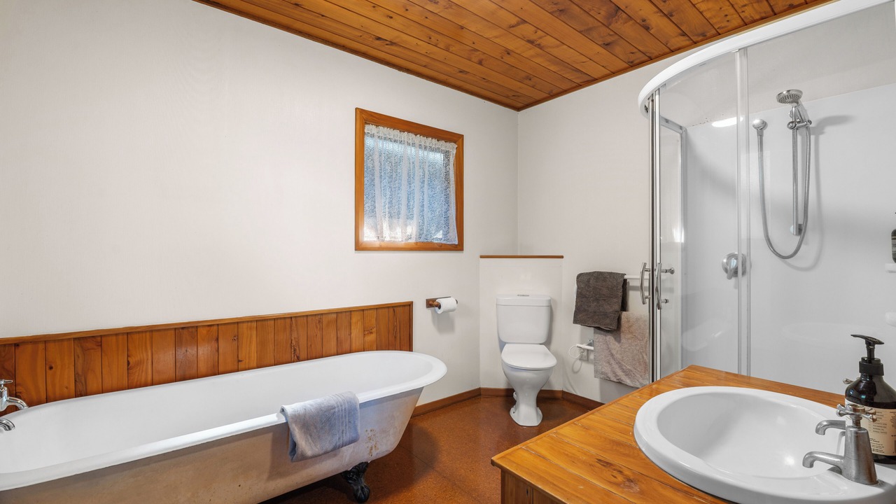 Photo of Bathroom in Lake Tarawera