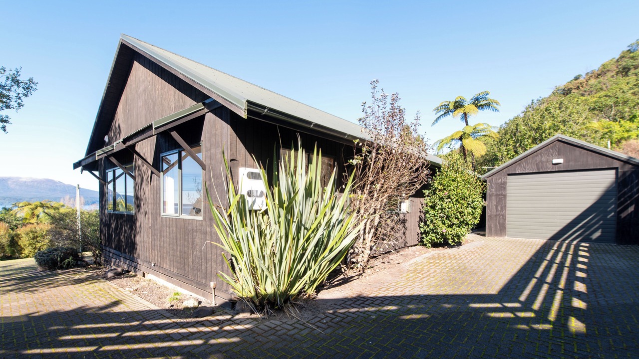 Photo of Outdoor in Lake Tarawera