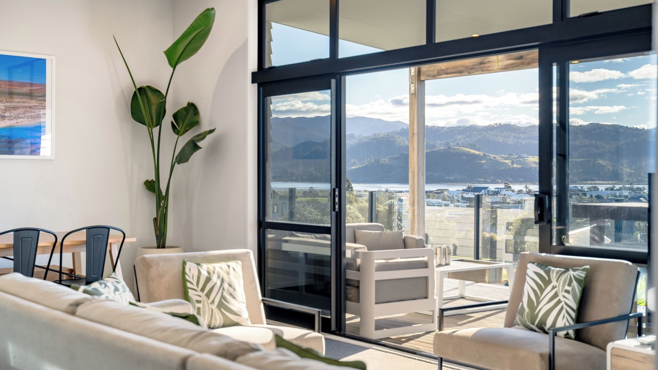 Photo of Livingroom in Pauanui
