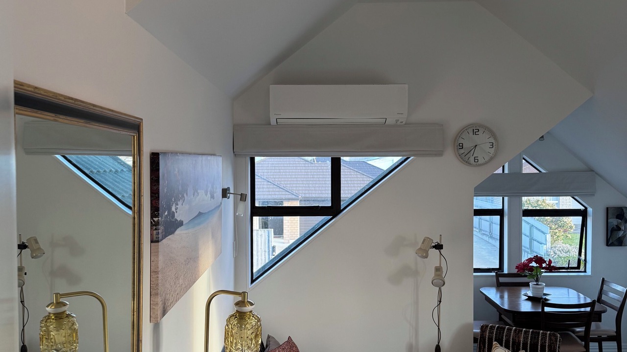 Photo of Livingroom in Palmerston North