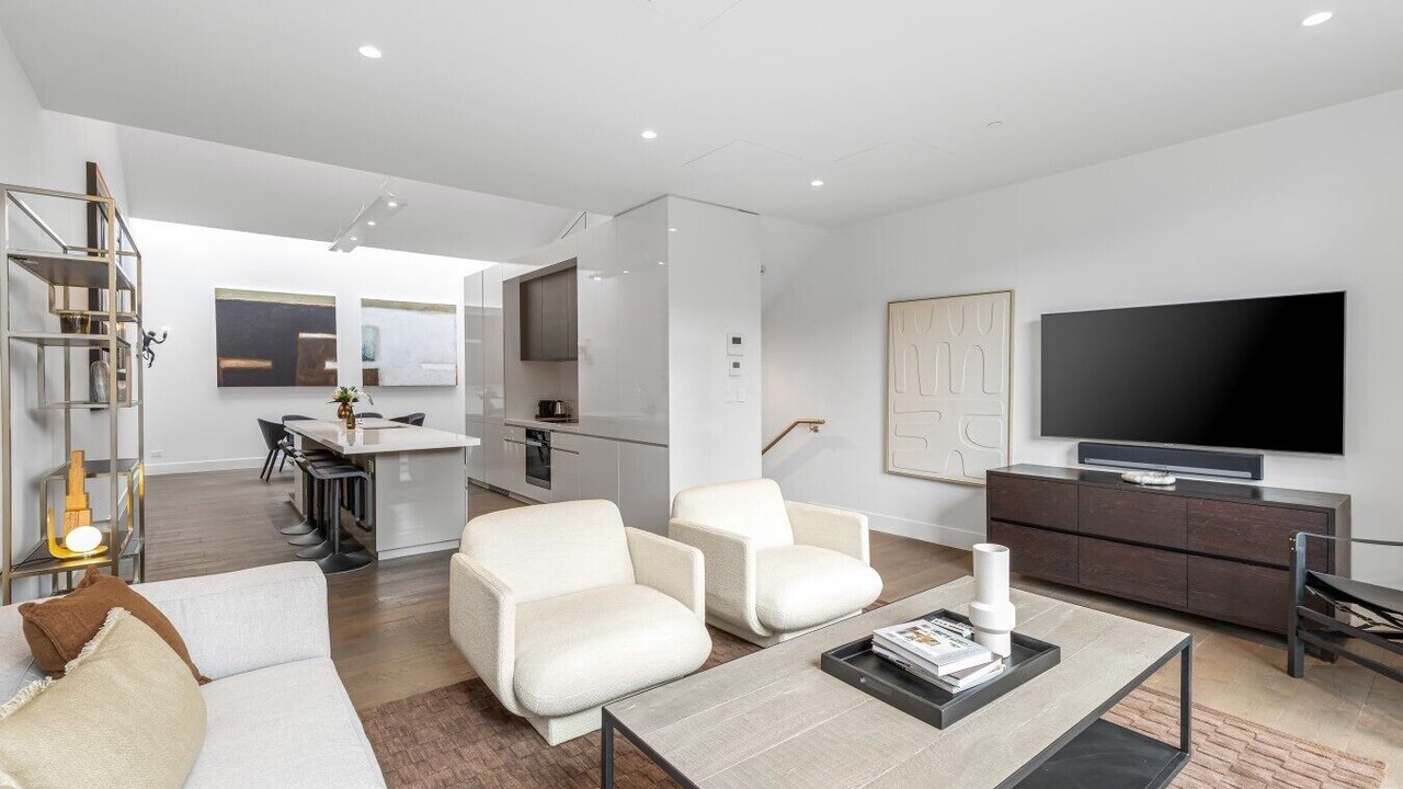 Photo of Livingroom in Auckland Central Business District