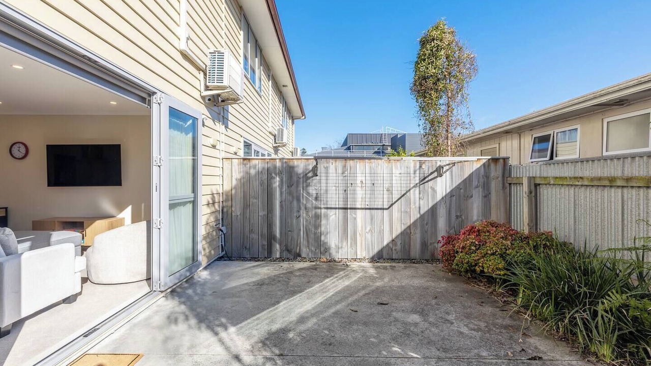 Photo of Patio Balcony in Whanganui