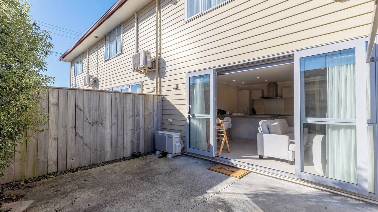 Photo of Patio Balcony in Whanganui