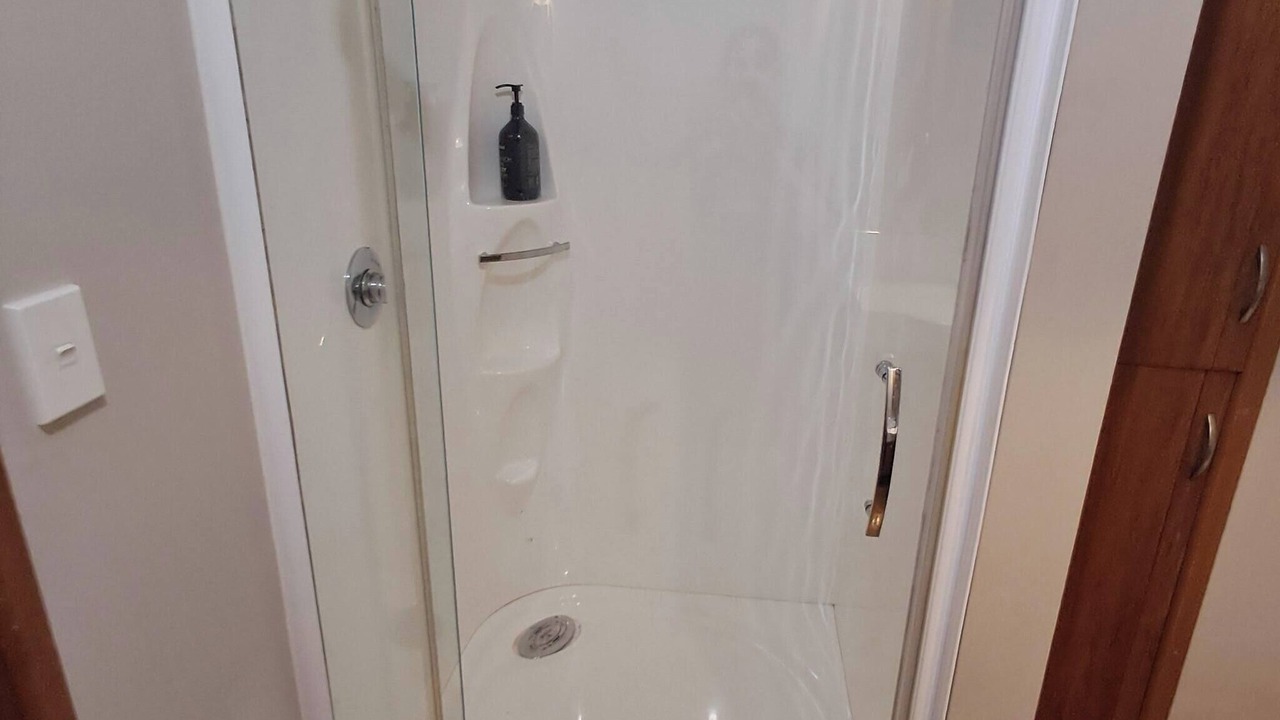 Photo of Bathroom in Ngahinapouri