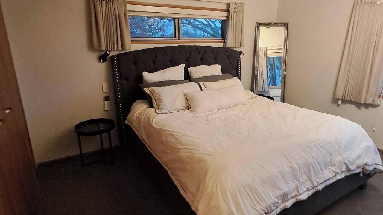 Photo of Bedroom in Ngahinapouri